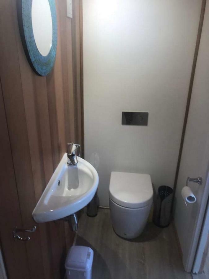 Studio With Water Views Omokoroa 外观 照片
